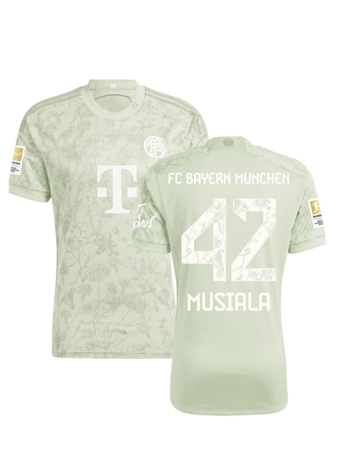 Bayern Münih MUSIALA Forması