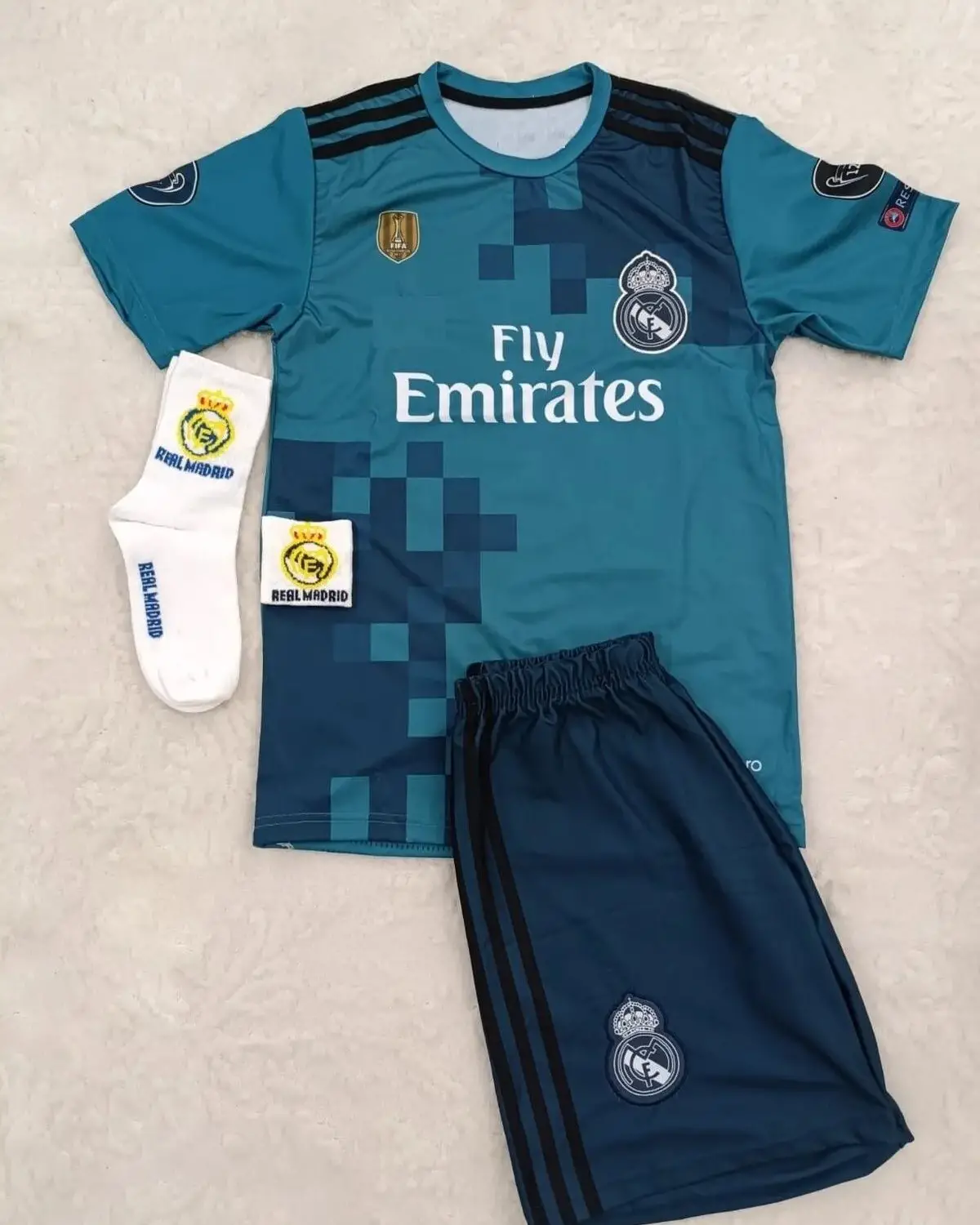 Real Madrid Çocuk RONALDO forması