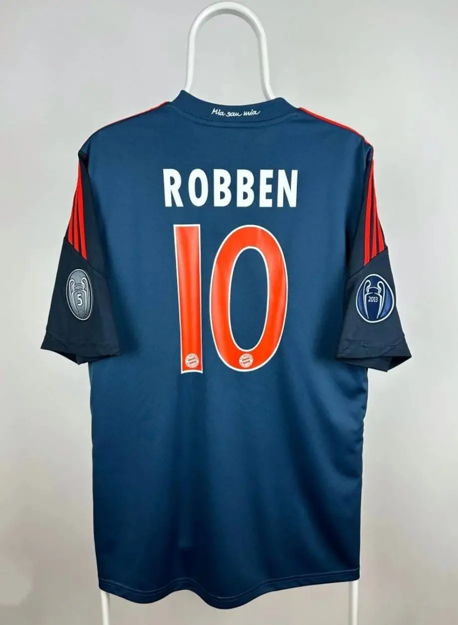 Bayern Münih ROBEN Forması