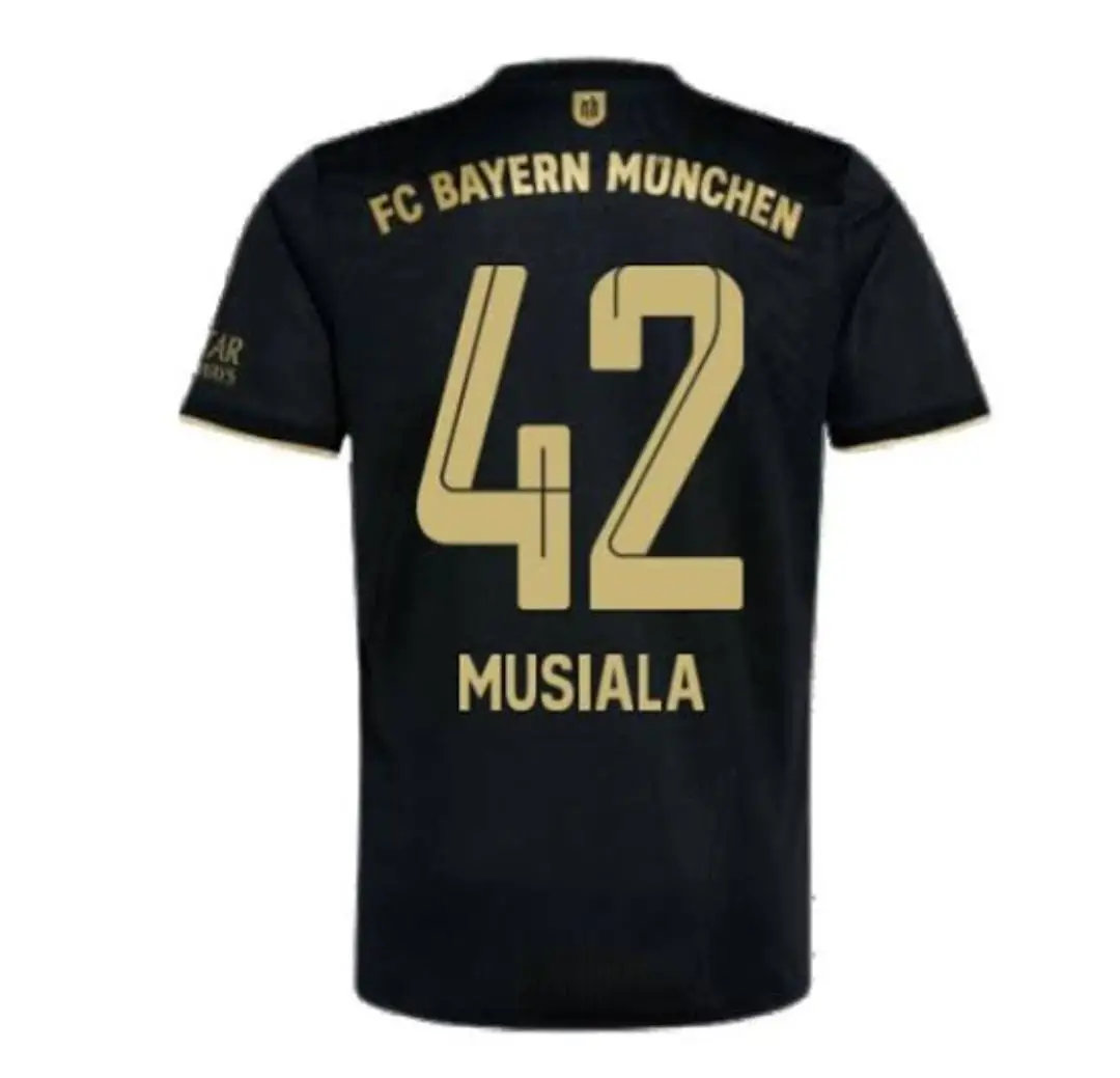 Bayern Münih MUSIALA Forması