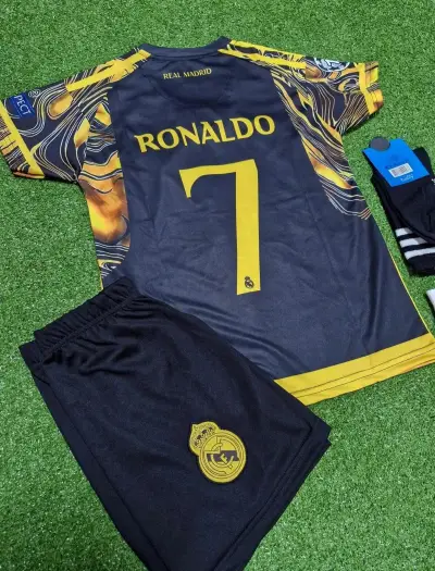 Real Madrid Çocuk Ronaldo Forması