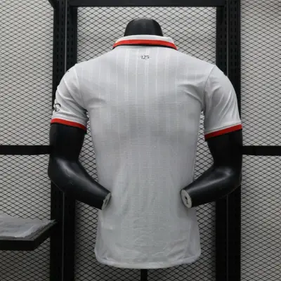 Milan  İsimsiz Forma