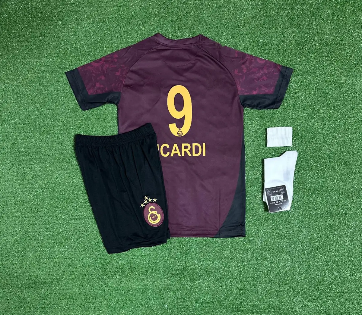 Gâlatâsarây 2025/26  5 Yıldızlı ICARDI Deplasman Çocuk Forması 4lü Set