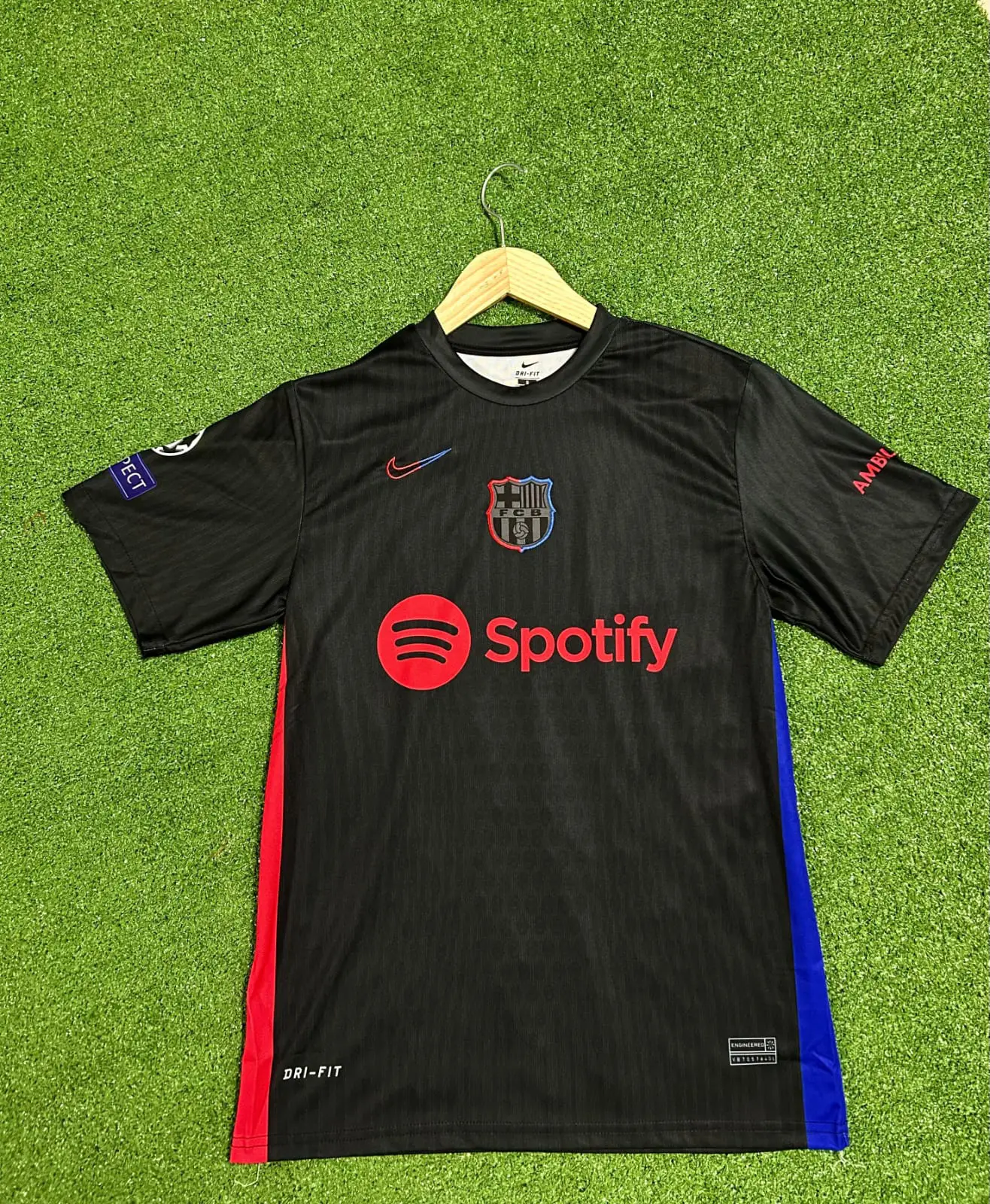 Barcelona Yeni Sezon Luis Suarez Forması (BLACK)