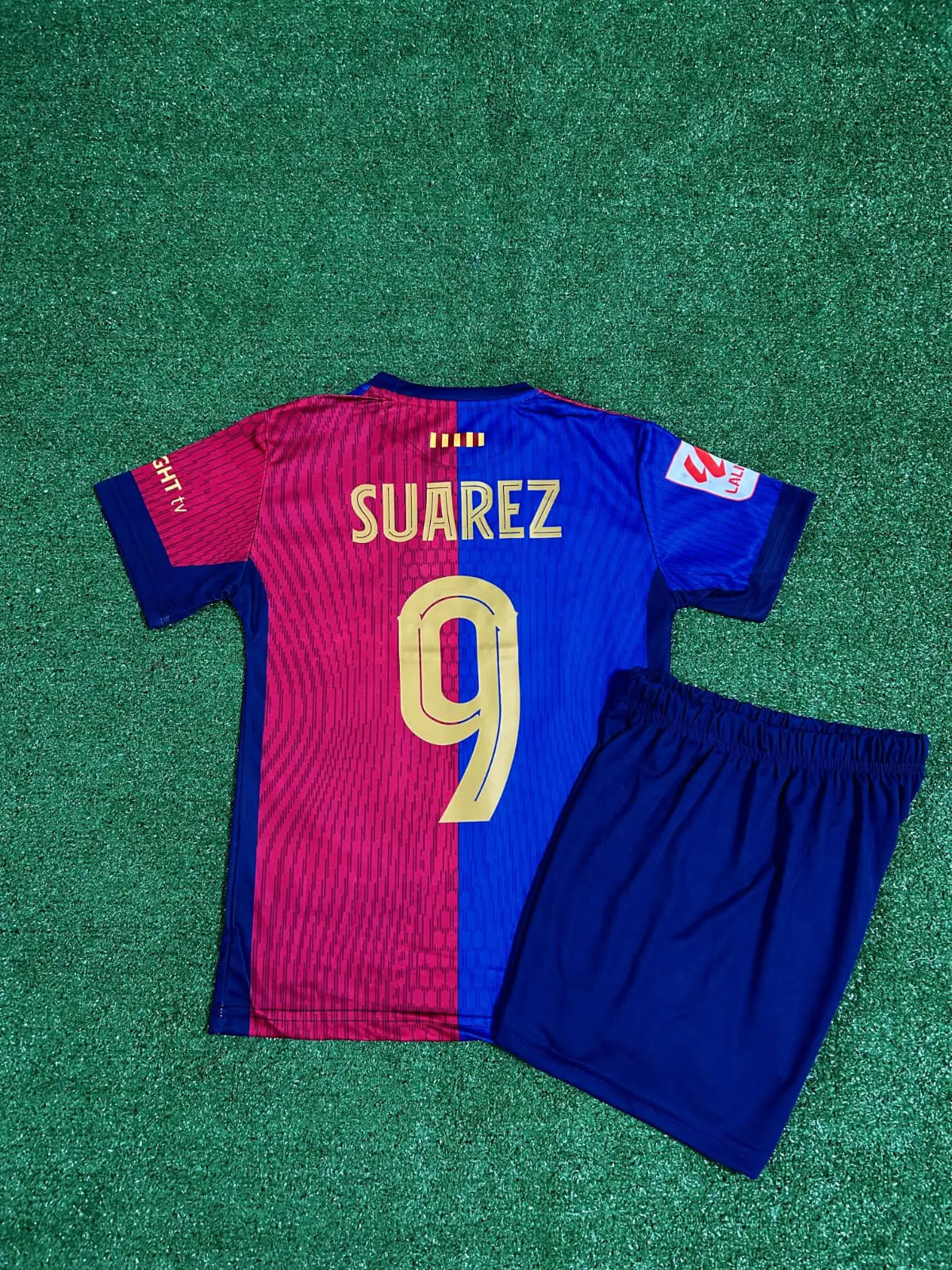 Barcelona Yeni Sezon Luis Suarez Çocuk Forması (İç Saha)