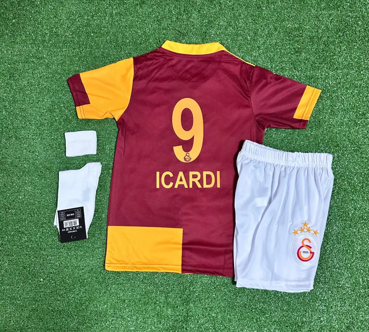 Gâlatâsarây 2025/26  5 Yıldızlı ICARDI İç Saha Parçalı Çocuk Forması 4lü Set